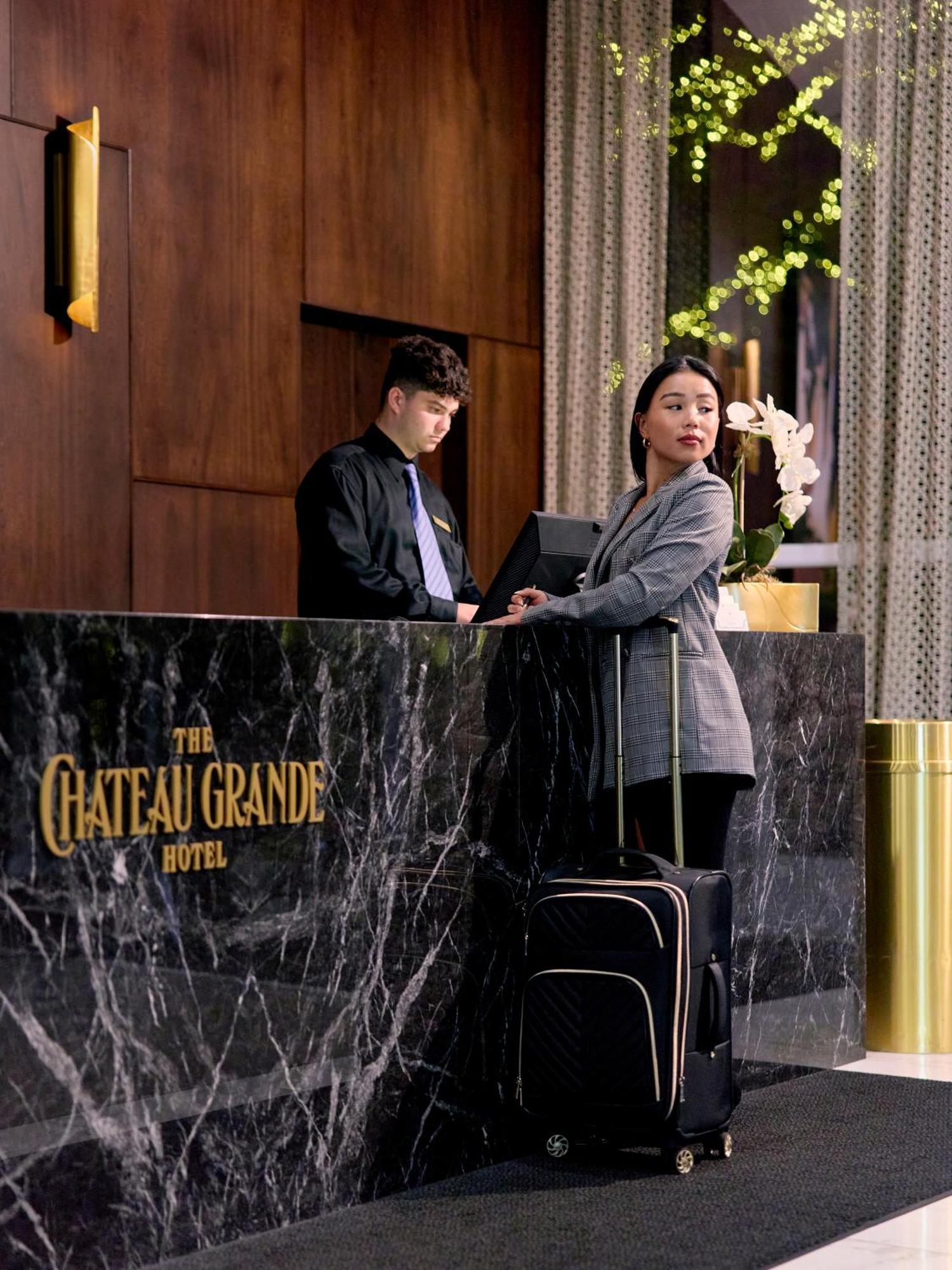 The Chateau Grande Hotel East Brunswick Εξωτερικό φωτογραφία
